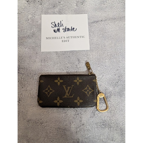 Louis Vuitton Accessories - Authentic Louis Vuitton Classic Monogram Canvas Pochette Cles Key Pouch